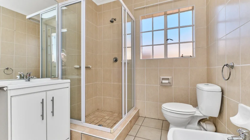 Harveston Retirement House For Sale (107)