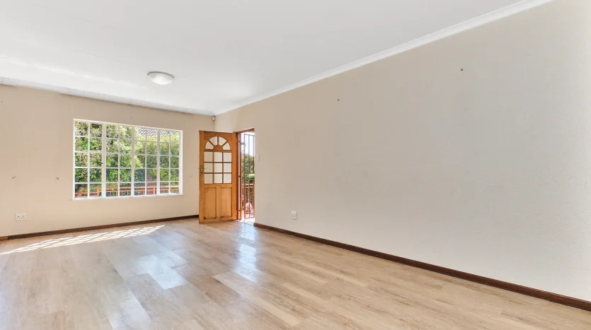 Harveston Retirement House For Sale (107)